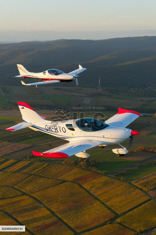 Illustration - Economy