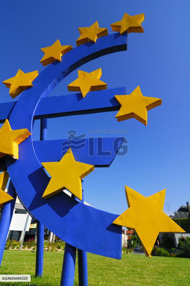 Illustration - Economy