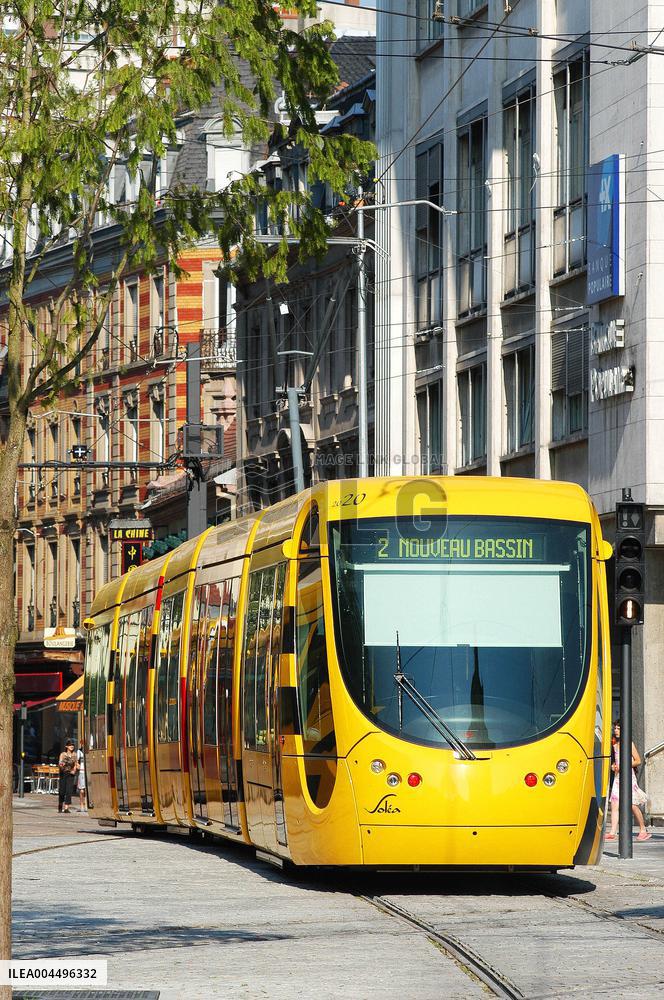 Illustration - Economy