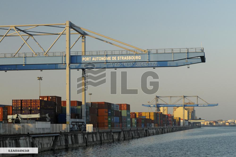 Illustration - Economy