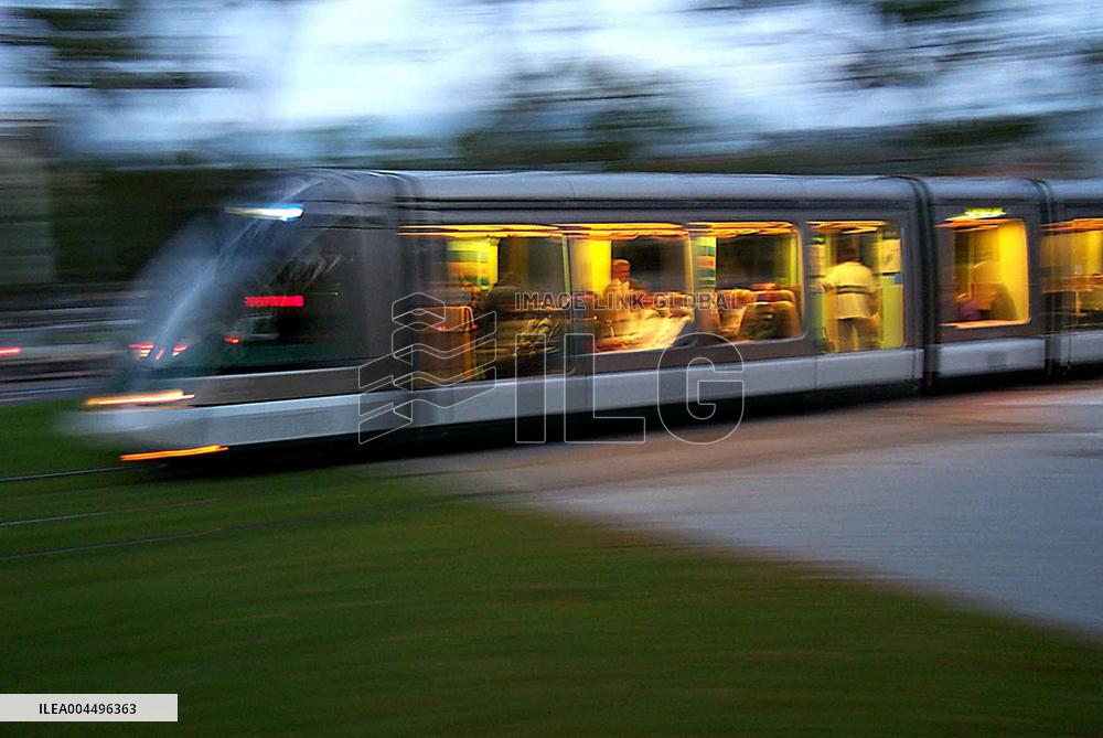 Illustration - Economy