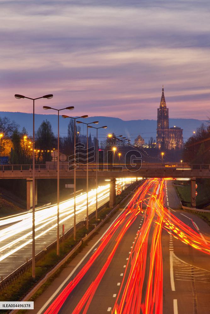 Illustration - Economy