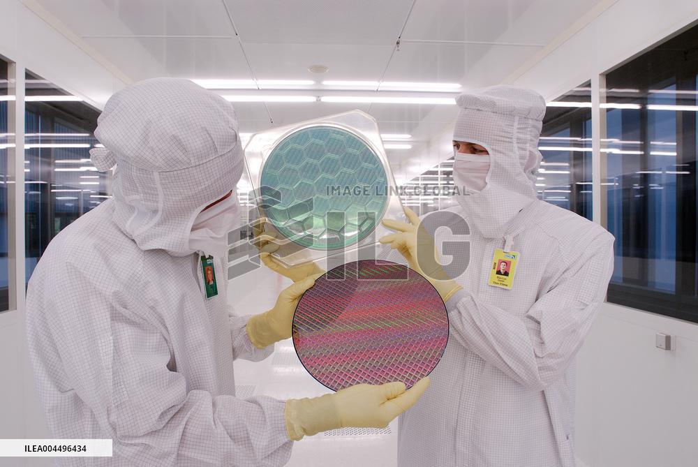 Illustration - Economy