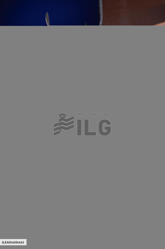 Illustration - Economy