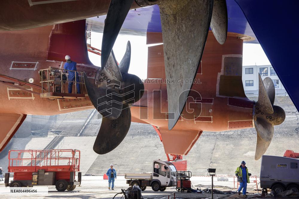 Illustration - Economy