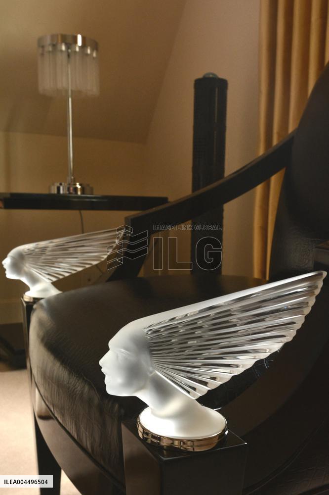 Illustration - Economy