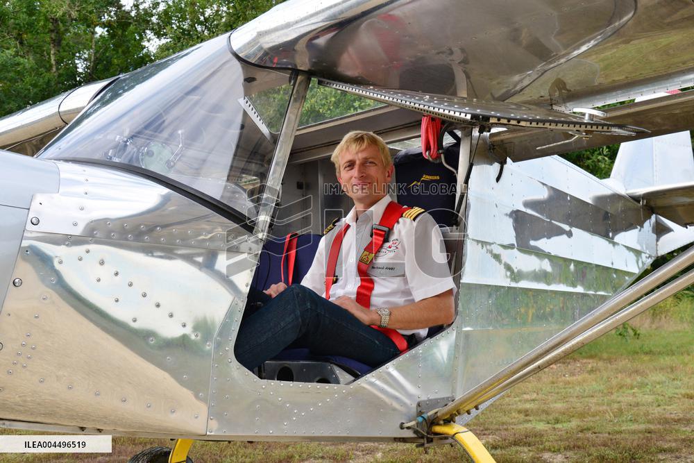 Illustration - Economy