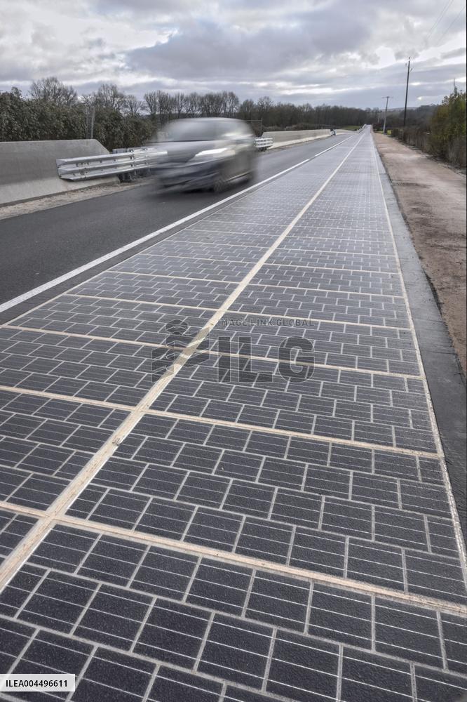 Illustration - Economy