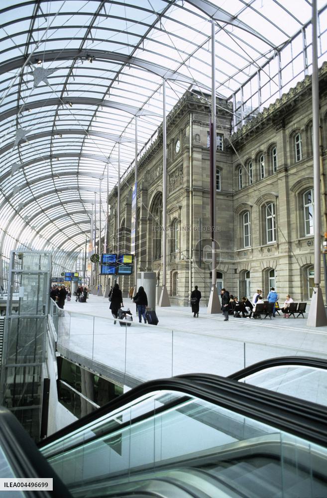 Illustration - Economy