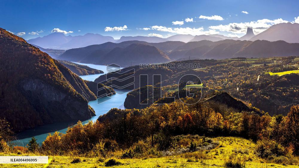 Illustration - The Alps in Summer