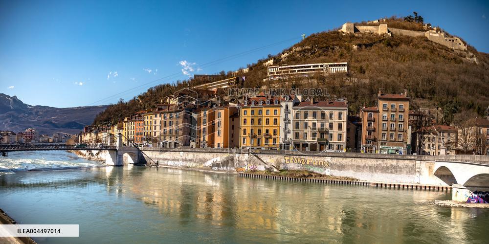Illustration - The Alps in Summer