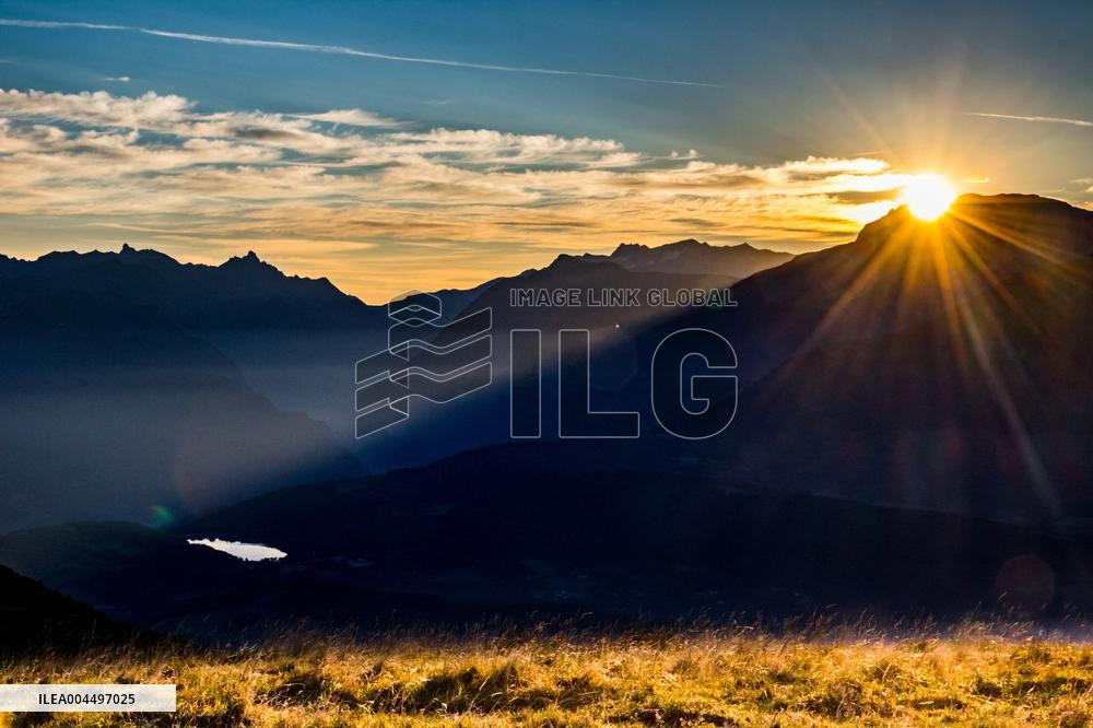 Illustration - The Alps in Summer