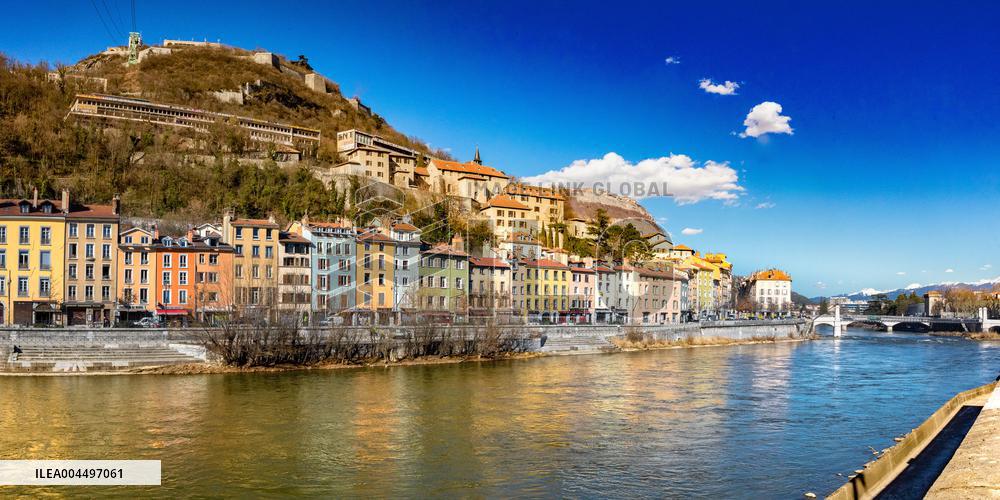 Illustration - The Alps in Summer