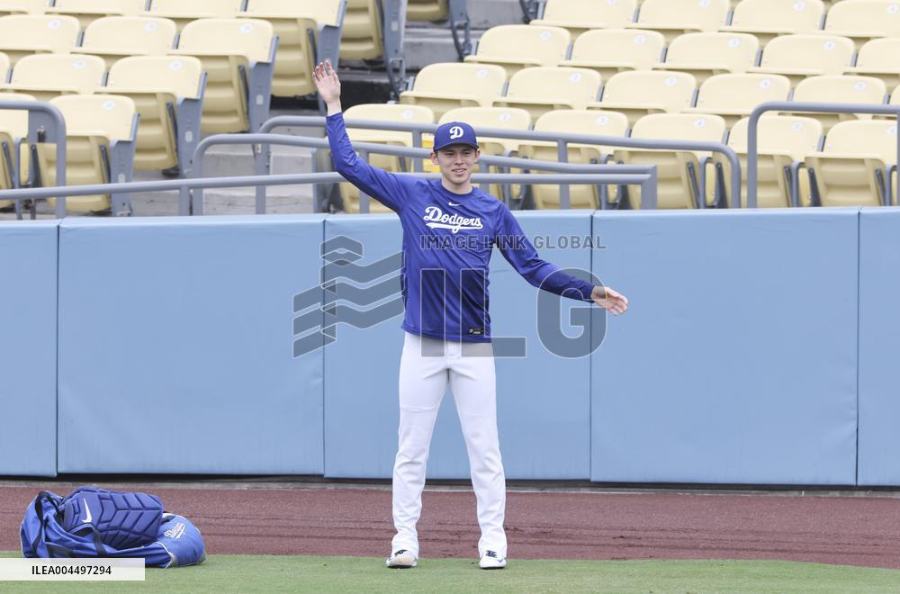 Baseball:Roki Sasaki