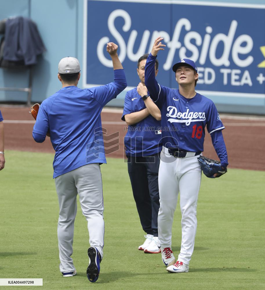 Baseball:Yoshinobu Yamamoto