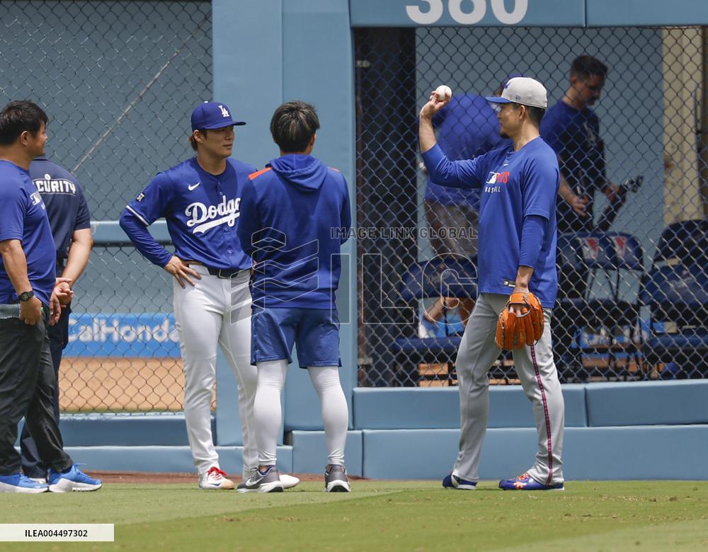 Baseball:Yoshinobu Yamamoto