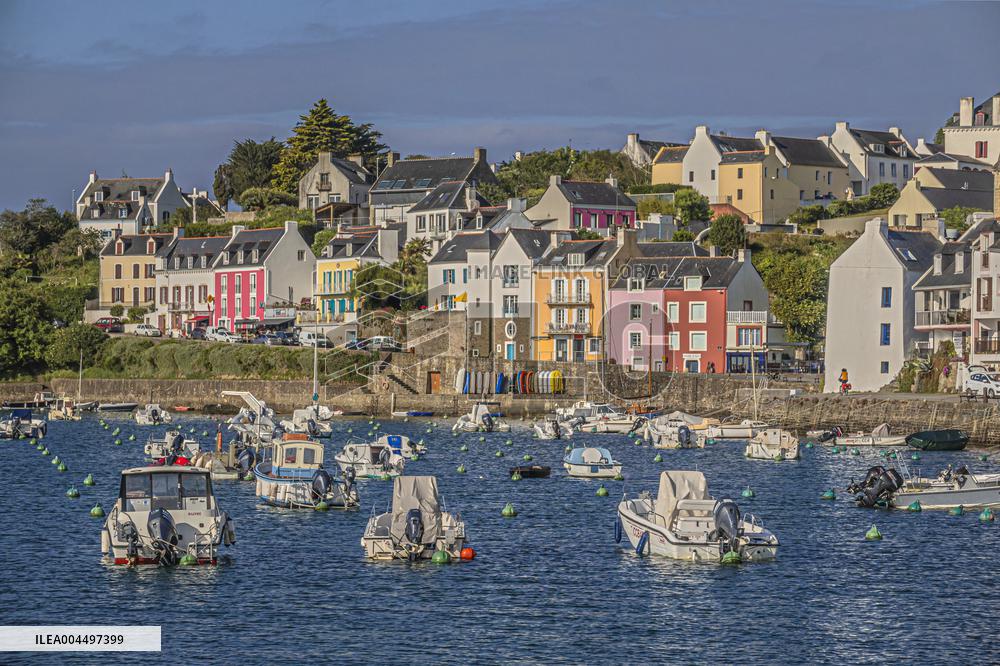 Illustration - Brittany