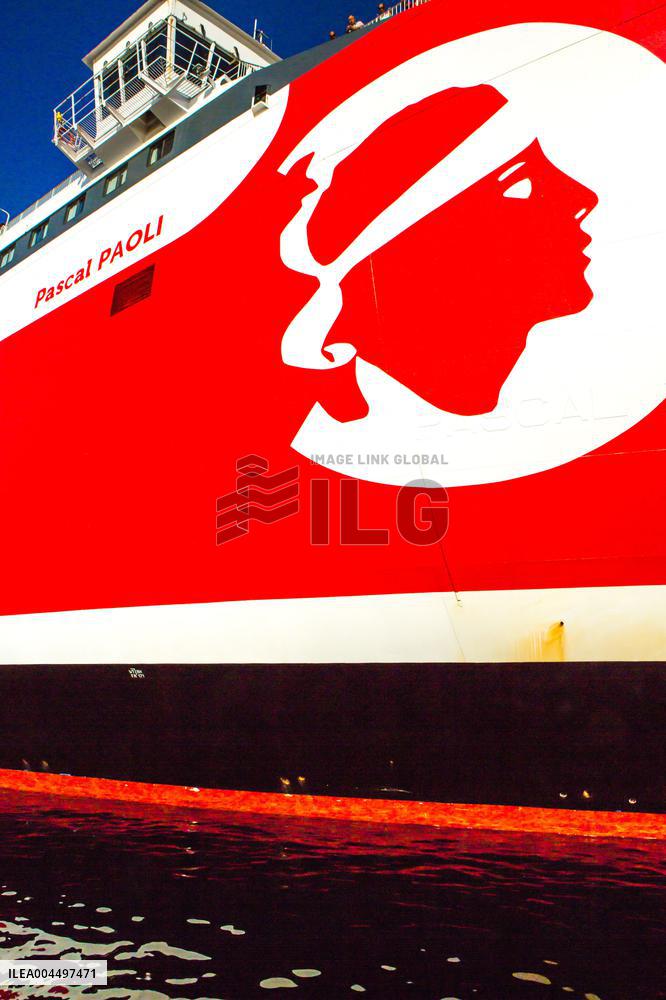 Illustration - Economy