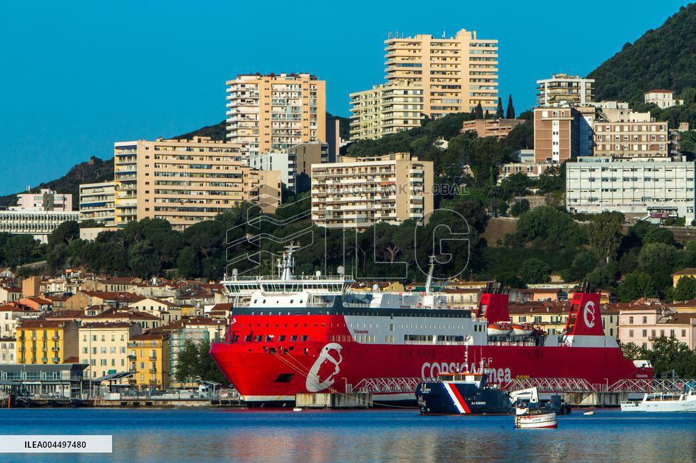 Illustration - Economy