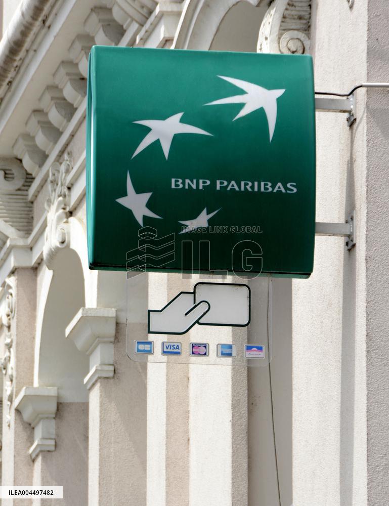 Illustration - Economy