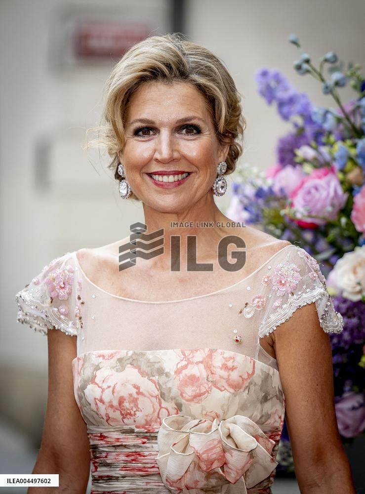 Queen Maxima Attends Ballet - Prague