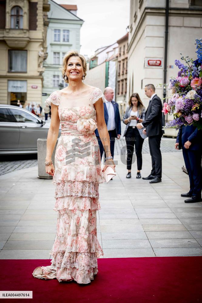 Queen Maxima Attends Ballet - Prague