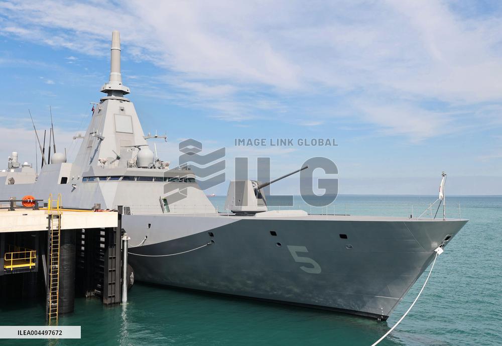 MSDF destroyer visits port in Darwin