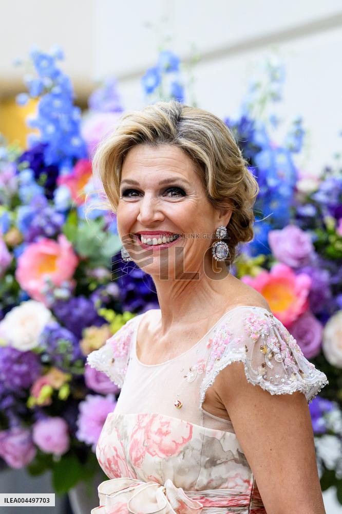 Queen Maxima Attends Ballet - Prague