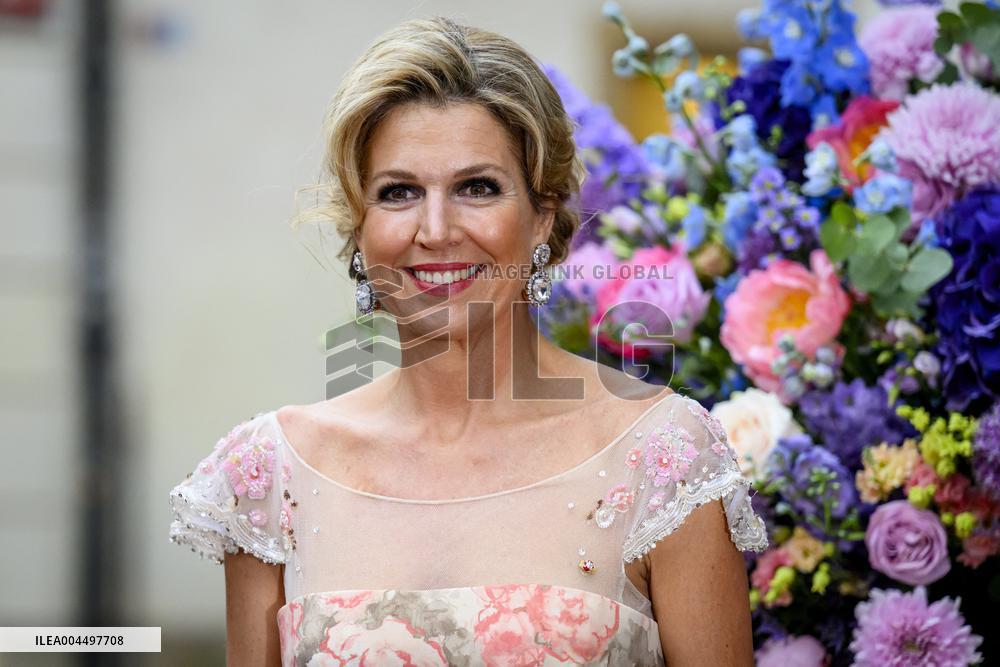 Queen Maxima Attends Ballet - Prague