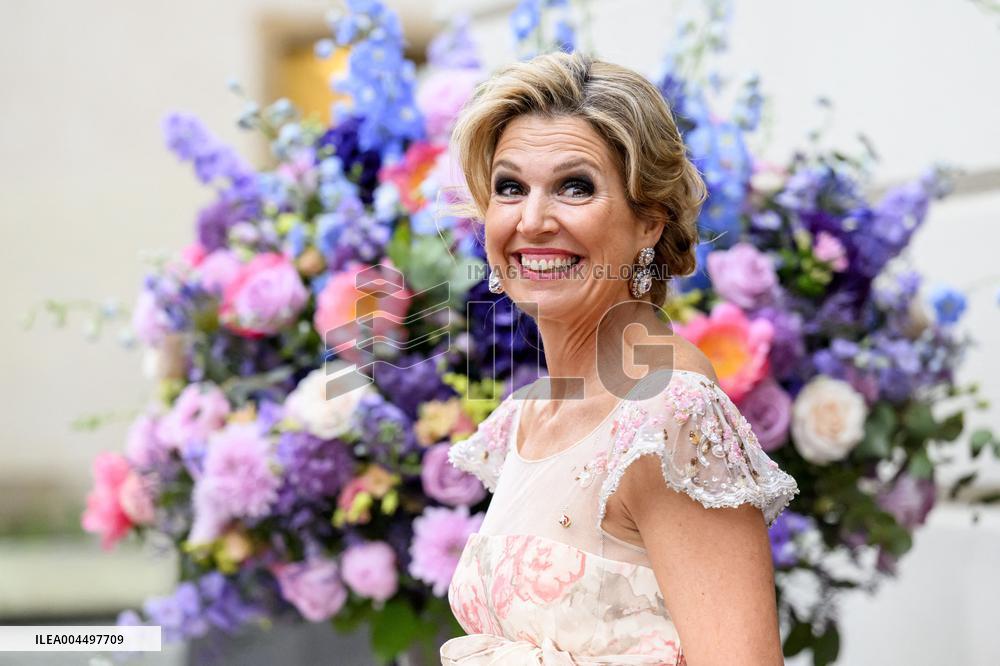 Queen Maxima Attends Ballet - Prague