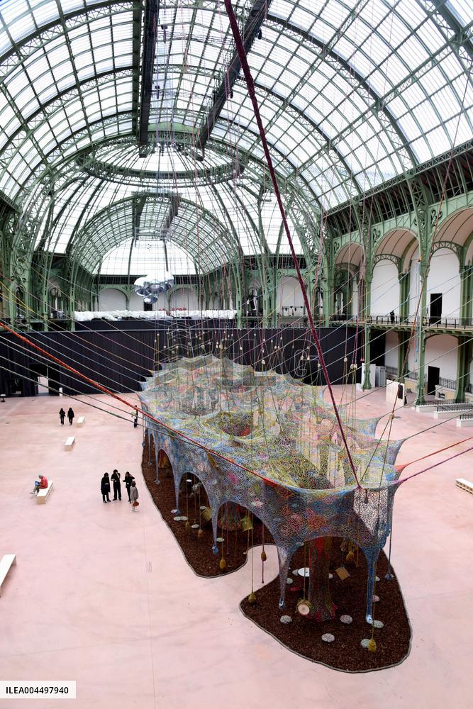 New Exhibition Euphoria - Art Is In The Air At Grand Palais - Paris