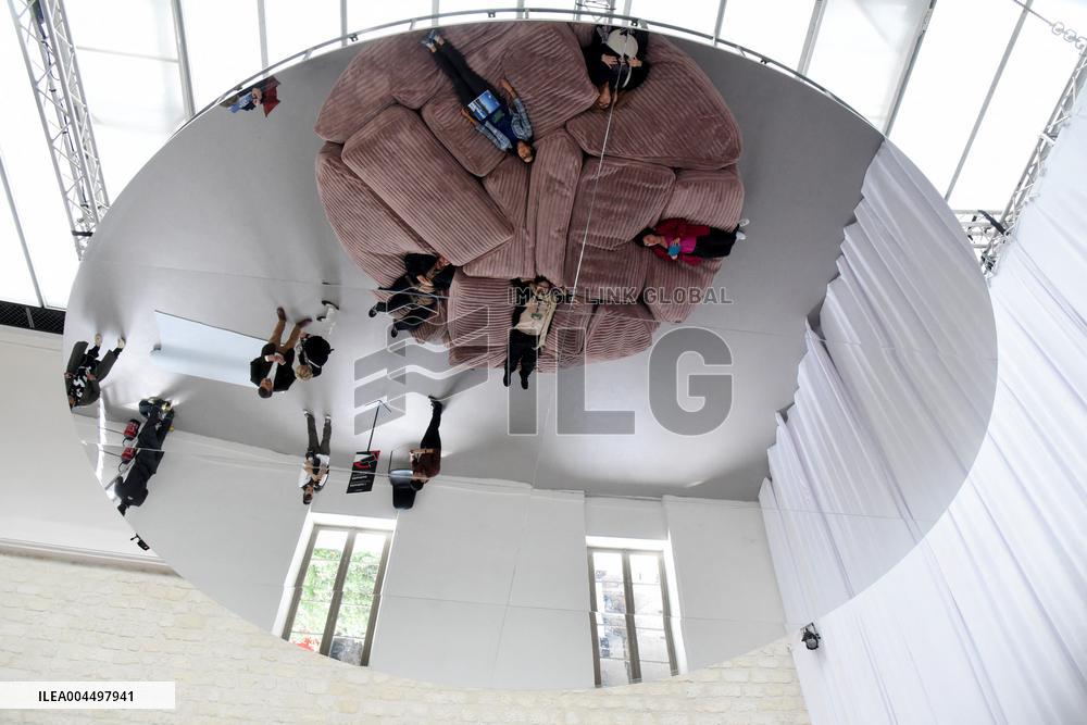 New Exhibition Euphoria - Art Is In The Air At Grand Palais - Paris