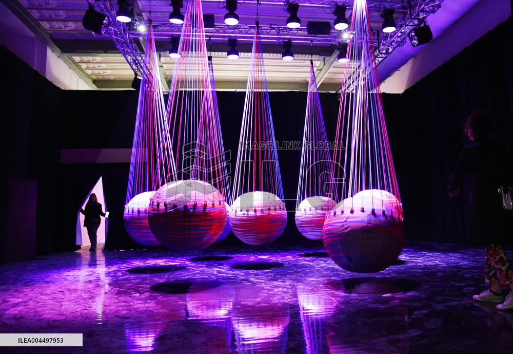 New Exhibition Euphoria - Art Is In The Air At Grand Palais - Paris