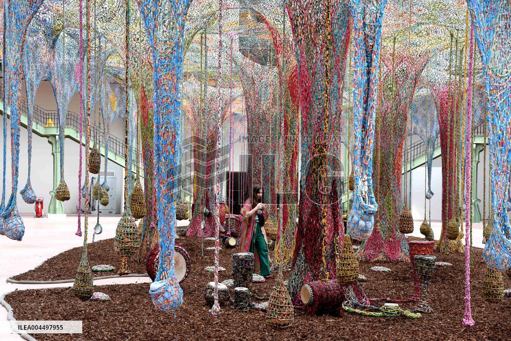 New Exhibition Euphoria - Art Is In The Air At Grand Palais - Paris