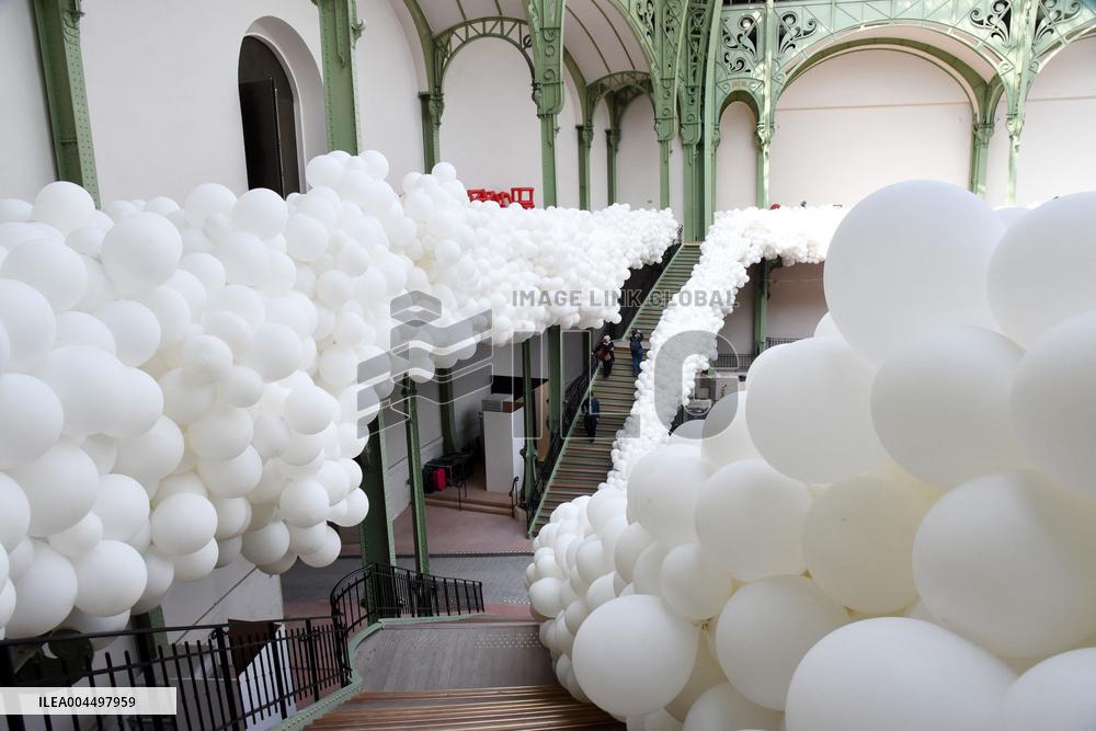New Exhibition Euphoria - Art Is In The Air At Grand Palais - Paris