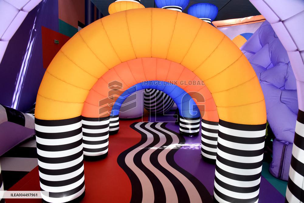 New Exhibition Euphoria - Art Is In The Air At Grand Palais - Paris