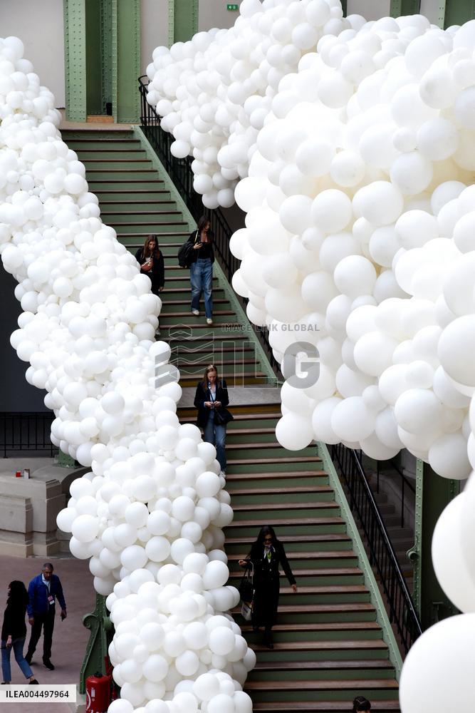 New Exhibition Euphoria - Art Is In The Air At Grand Palais - Paris
