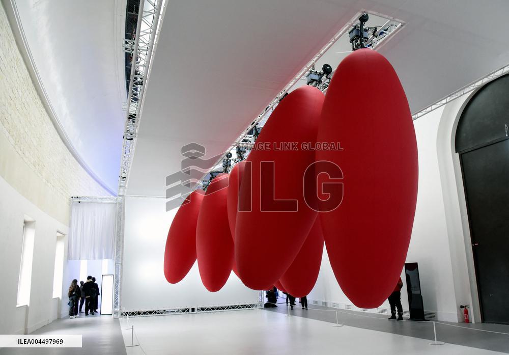 New Exhibition Euphoria - Art Is In The Air At Grand Palais - Paris