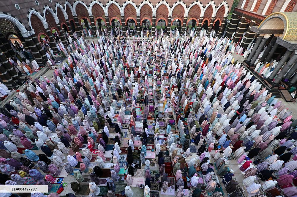 Indonesian Eid al-Adha Prayers