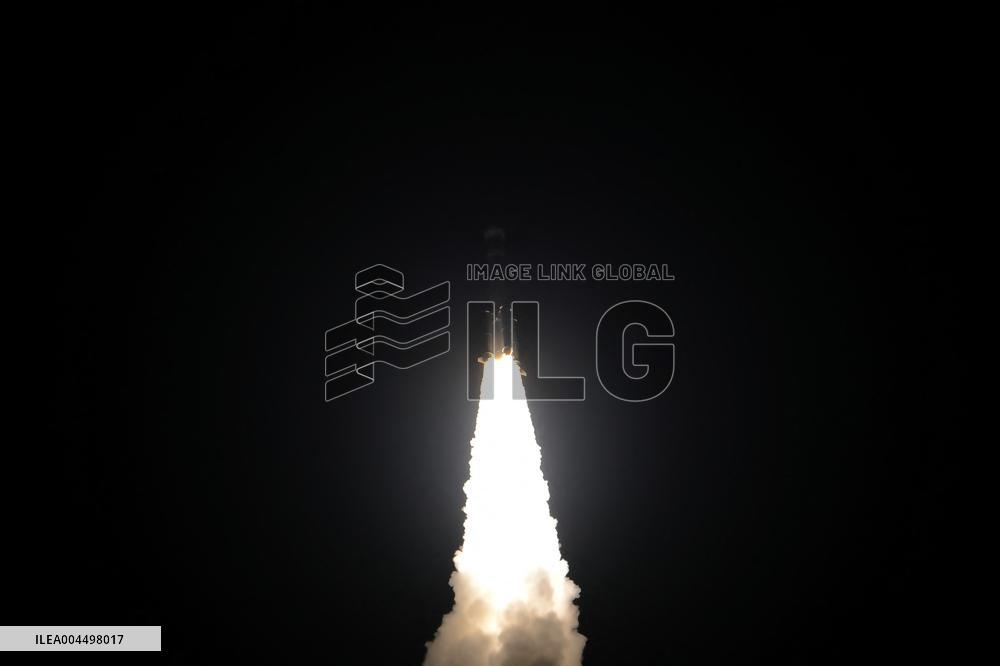 China Launches Internet Satellite Group - Taiyuan