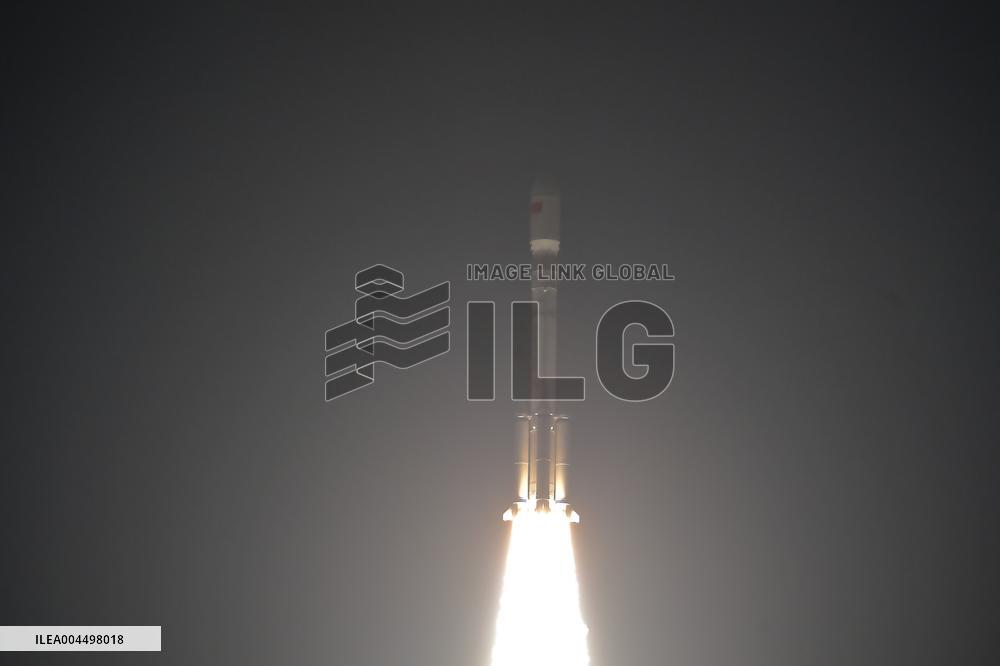 China Launches Internet Satellite Group - Taiyuan