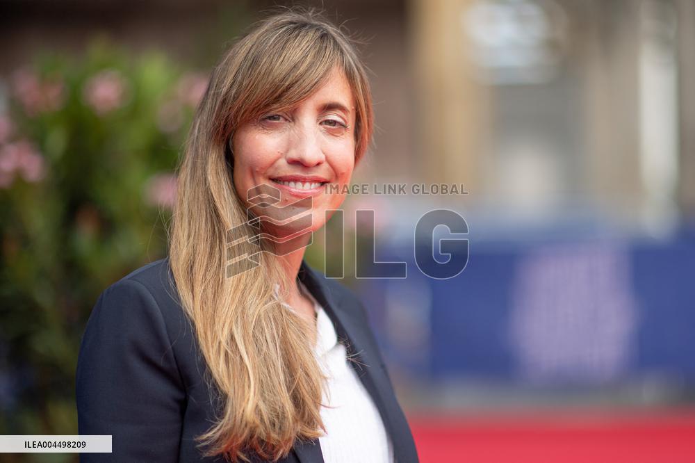 Vierzon Elsa Bennet Photocall