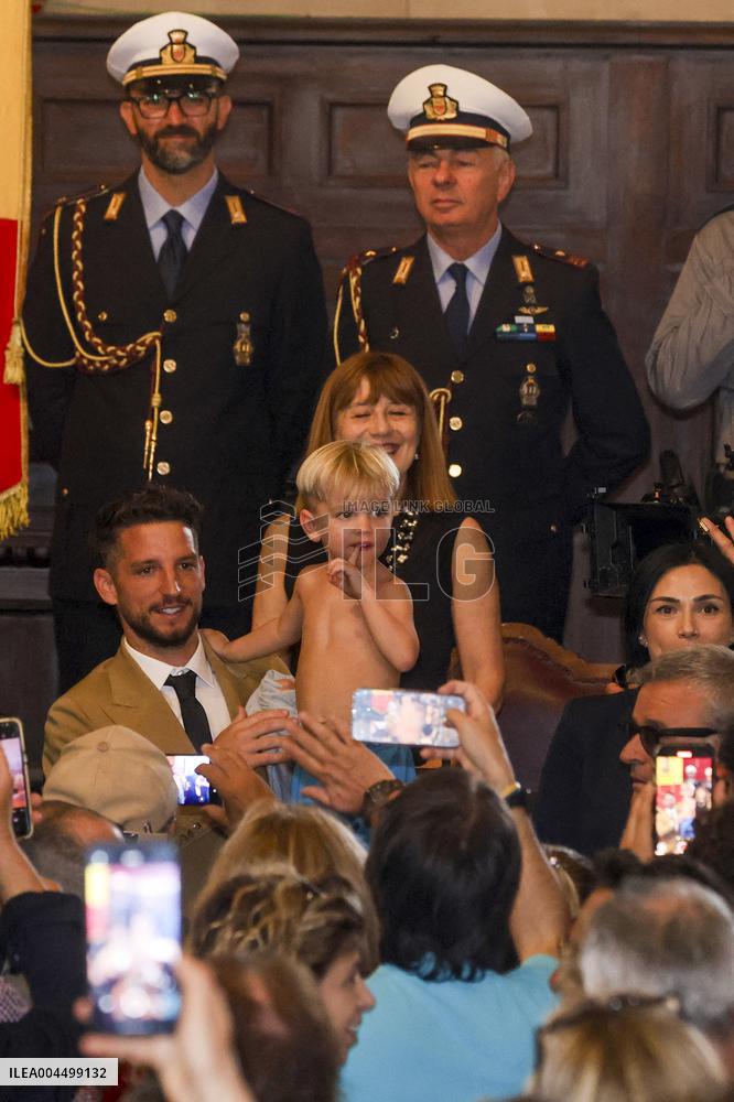 Honorary Italian Citizenship Awarded To Dries Mertens - Naples