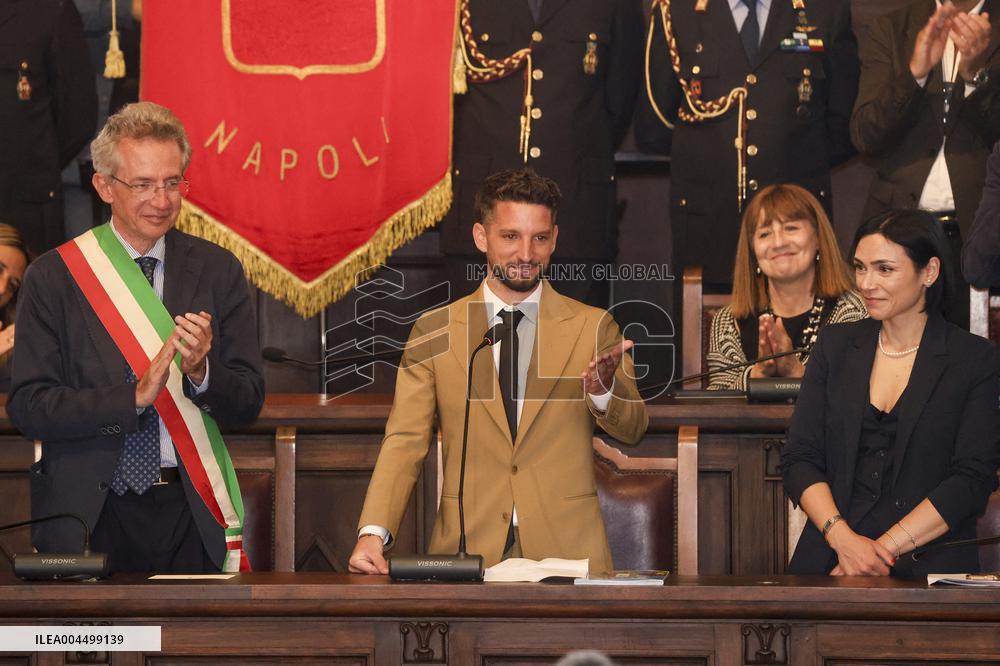 Honorary Italian Citizenship Awarded To Dries Mertens - Naples