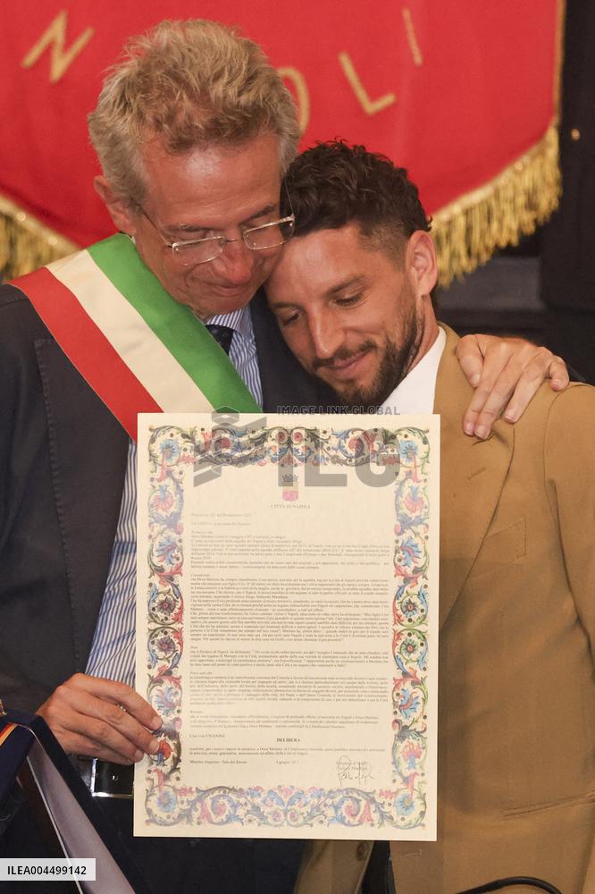 Honorary Italian Citizenship Awarded To Dries Mertens - Naples