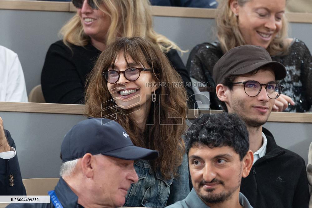 2025 French Open - Celebrities In Stand Day 13 NB