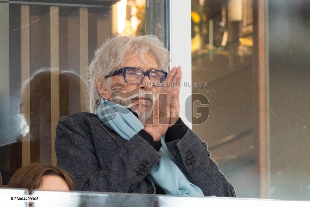 2025 French Open - Celebrities In Stand Day 13 NB