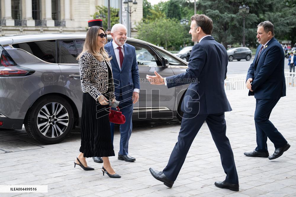 Macron and Lula visit of the exhibition of Ernesto Neto at the Grand Palais museum - Paris