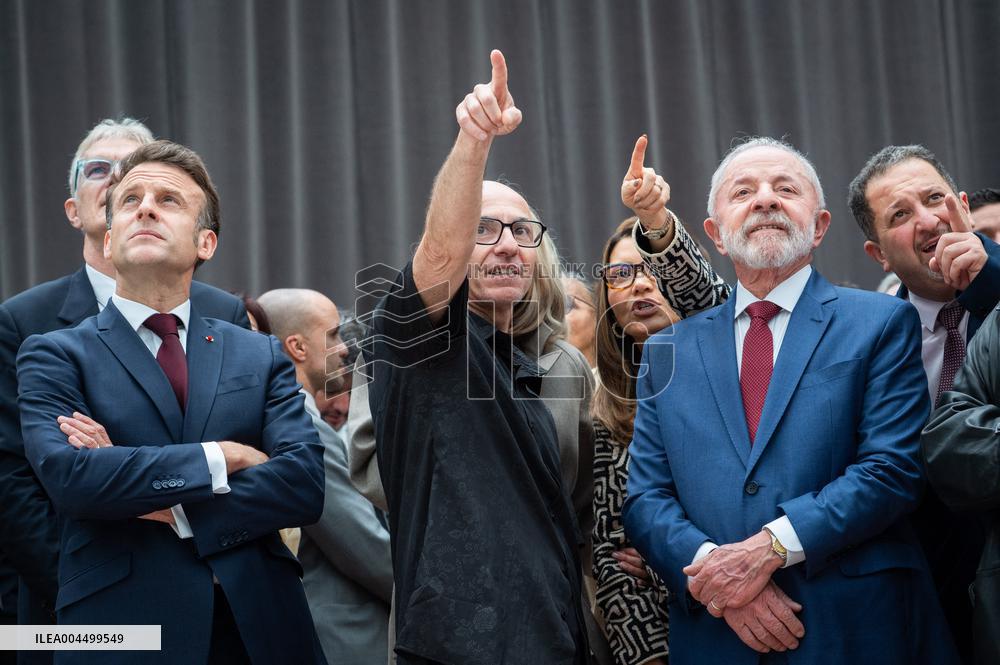 Macron and Lula visit of the exhibition of Ernesto Neto at the Grand Palais museum - Paris