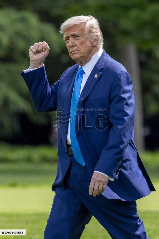 US President Donald J. Trump departs the White House for the weekend